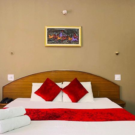 "Tara Homes" With Open Rooftop Terrace Shimla Eksteriør billede